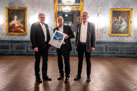 (v.l.n.r.): Karl Ebnet (Geschäftsführer Baumann Automation), Klaus Papendorf (Stäubli), Matthias Ströhl (Leiter Materialwirtschaft, Baumann Automation). Fotocredit: Isabell Prütting